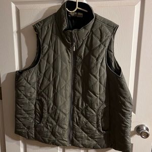 Women’s vest size 3X